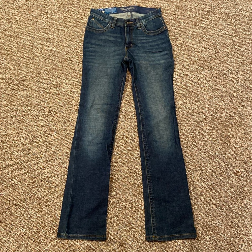 Wrangler Willow, Ultimate Riding Jean, boot cut size 5 x 34